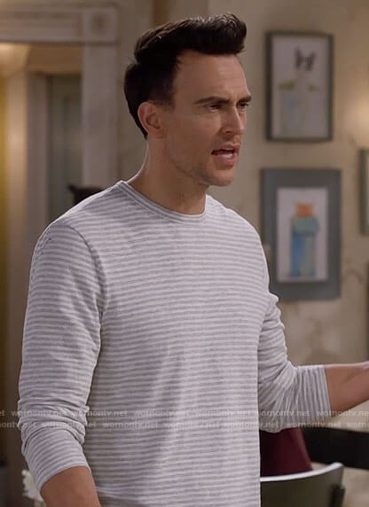 Max’s striped long sleeve t-shirt on Call Me Kat