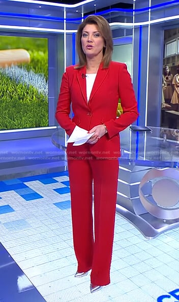 Norah’s red suit on CBS Evening News