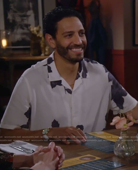 Oscar’s white floral shirt on Call Me Kat