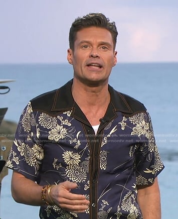 Ryan Seacrest’s blue floral bowling shirt on American Idol