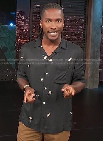 Scott’s black floral short sleeve shirt on Access Hollywood