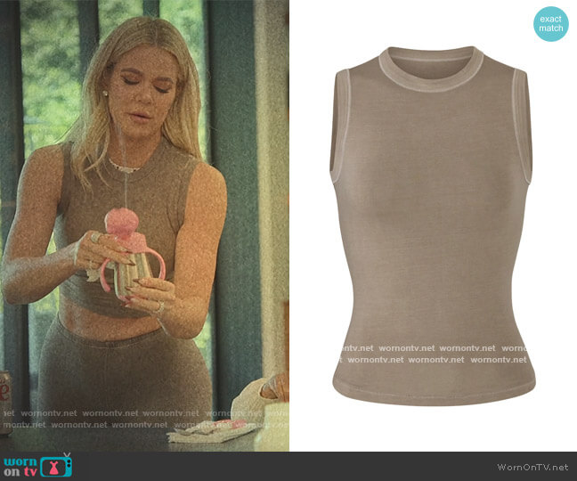 Skims Outdoor Crew Neck Tank worn by Khloe Kardashian (Khloe Kardashian) on The Kardashians