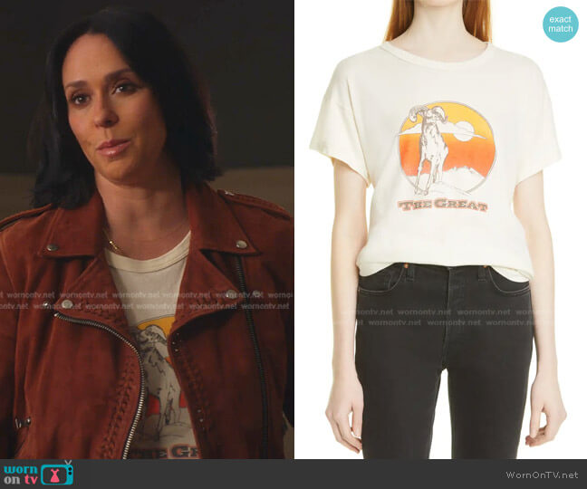 The Great The Boxy Ram Graphic Tee worn by Maddie Kendall (Jennifer Love Hewitt) on 9-1-1