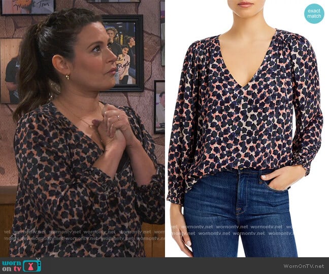Velvet by Graham & Spencer Hadlee Printed Top worn by Jen (Katie Lowes) on How We Roll