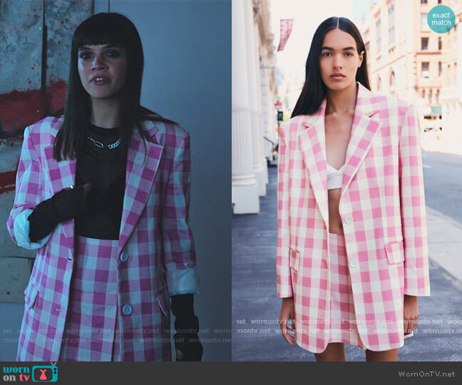 Zara Oversized Gingham Blazer worn by Mencia Blanco (Martina Cariddi) on Elite