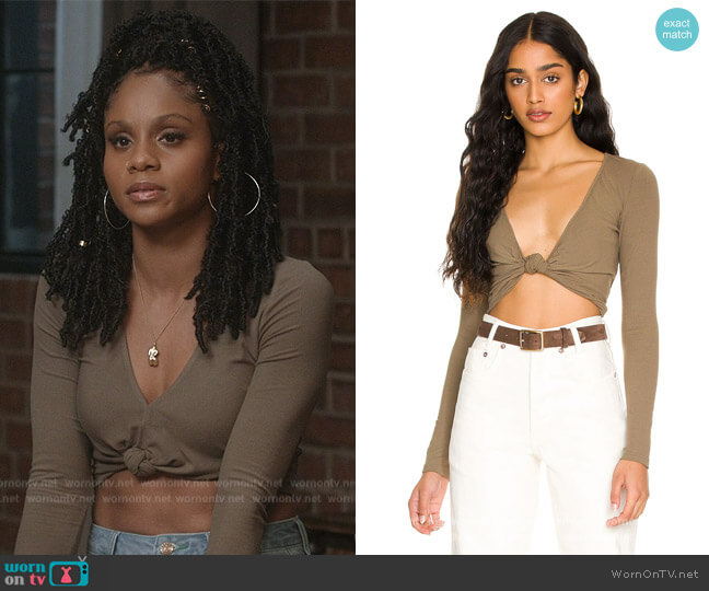 All the Ways Tiffany Knot Front Top worn by Simone (Geffri Hightower) on All American Homecoming