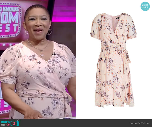 DKNY Wrap-Effect Floral-Print Crepon Dress worn by Deja Vu on Live with Kelly and Mark