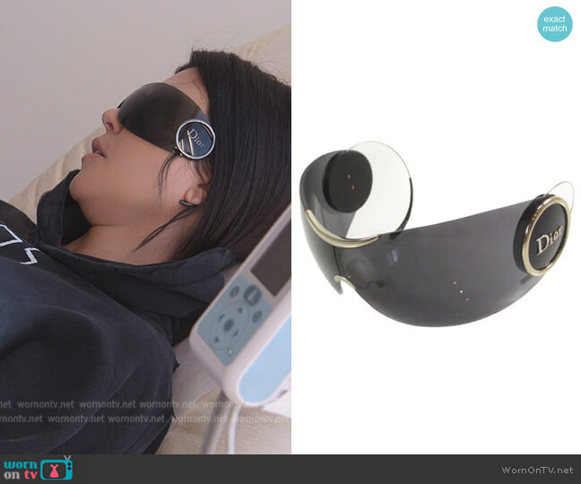 Dior Shield Sunglasses worn by Kourtney Kardashian (Kourtney Kardashian) on The Kardashians