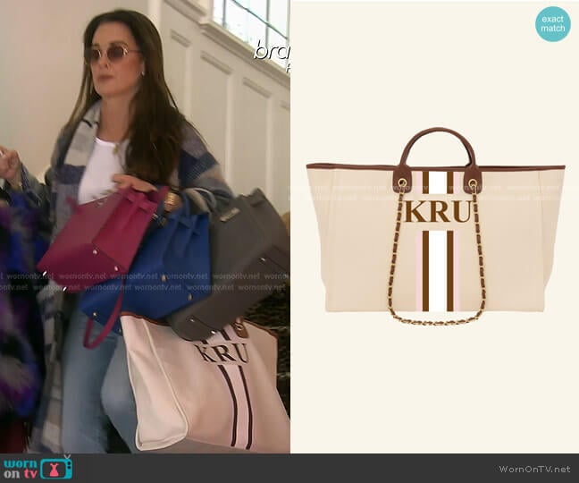 Lily and Bean The Lily Canvas Weekend Jumbo Bag Cream with Dark Tan Handles worn by Kyle Richards on The Real Housewives of Beverly Hills