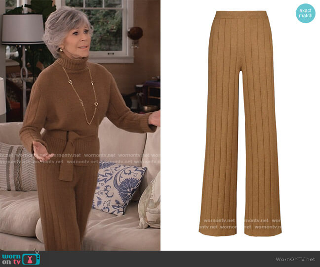 Lora Piana Duca D'Aosta wide-leg cashmere pants worn by Grace (Jane Fonda) on Grace and Frankie
