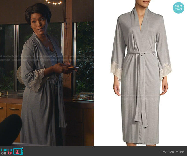 Natori Luxe Shangri-La Robe worn by Athena Grant (Angela Bassett) on 9-1-1