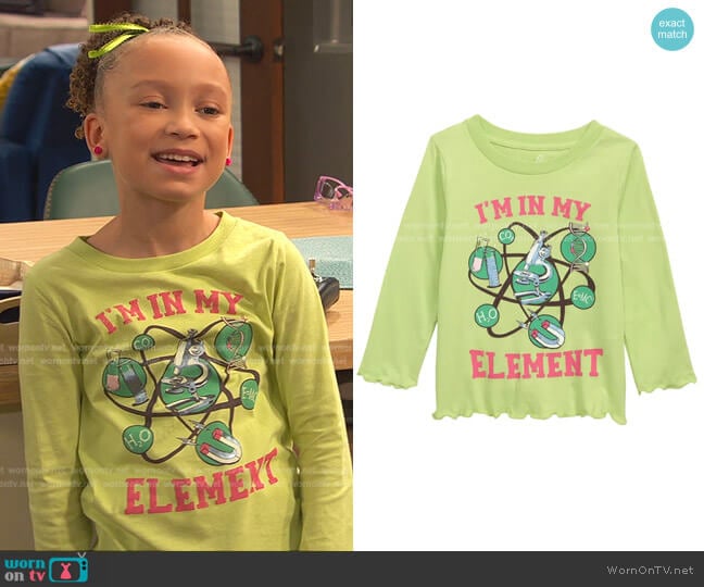 Peek Aren't You Curious Future Chemist Cotton Graphic Tee worn by Alice Baxter (Mykal-Michelle Harris) on Ravens Home
