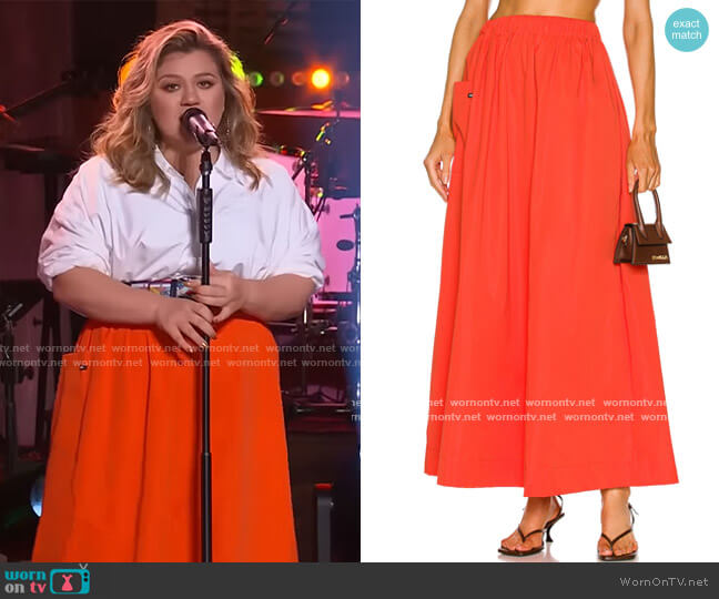 Sir. Anja Midi Skirt worn by Kelly Clarkson on The Kelly Clarkson Show