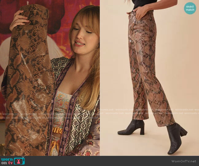 Reformation Veda 5 Pocket Leather Pant worn by Kirby Anders (Maddison Brown) on Dynasty