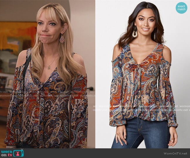 Venus Cold-Shoulder Paisley Top