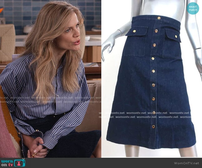 Alice + Olivia Denim Button Skirt worn by Mallory (Brooklyn Decker) on Grace and Frankie