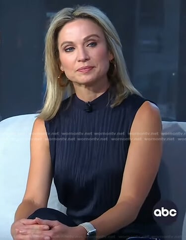 Amy’s navy ribbed sleeveless top on Good Morning America
