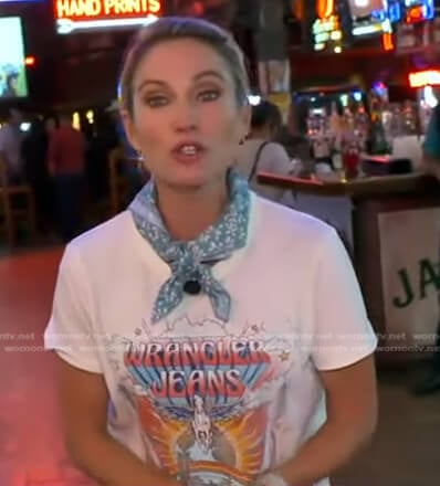 Amy’s white printed tee on Good Morning America