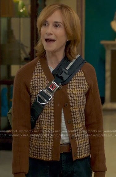 Arpi’s brown houndstooth cardigan on Mr Mayor