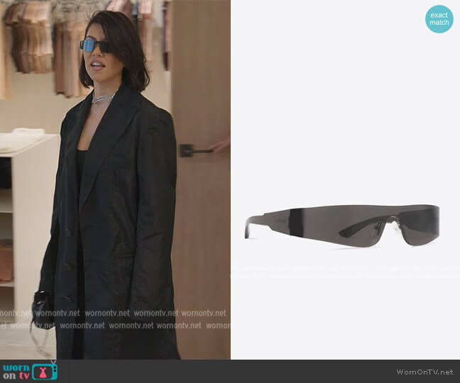 Balenciaga Mono Rectangle Sunglasses worn by Kourtney Kardashian (Kourtney Kardashian) on The Kardashians