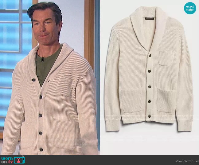 Banana Republic Shawl Collar Cardigan worn by Jerry O'Connell on The Talk