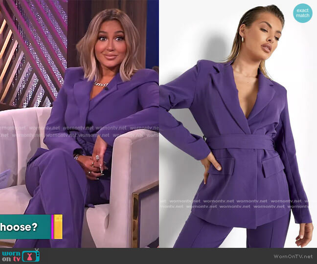 Boohoo Tie Waist Plunge Front Fitted Blazer worn by Adrienne Houghton on The Real