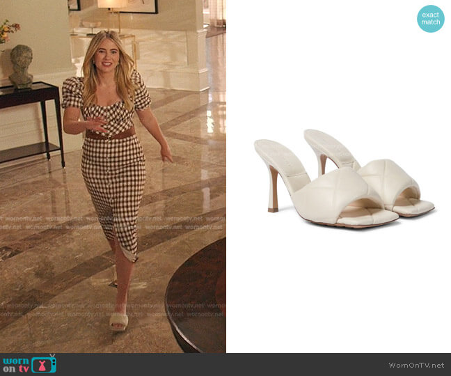 Bottega Veneta Lido Leather Sandals worn by Amanda Carrington (Eliza Bennett) on Dynasty