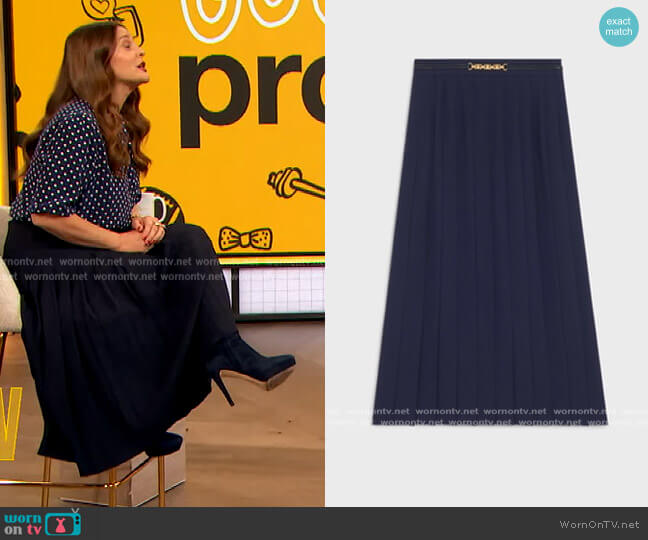 Celine Pleated Skirt worn by Drew Barrymore on The Drew Barrymore Show