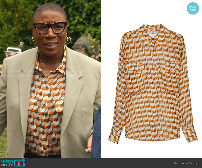 Equipment Nanine silk shirt worn by Henrietta Wilson (Aisha Hinds) on 9-1-1