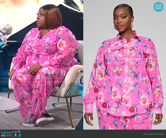 Fashion to Figure Kristen Floral Print Button Down Shirt worn by Loni Love on E! News