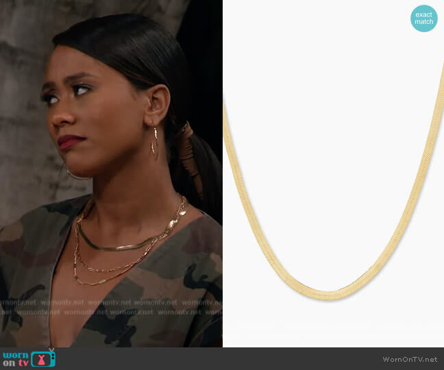 Gorjana Venice Necklace worn by Keisha (Netta Walker) on All American Homecoming