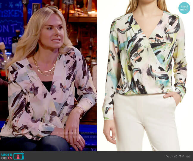 Nic + Zoe Cross Front Blouse in Ivory Multi Vivid Strokes worn by Nicole (Laura Bell Bundy) on Call Me Kat