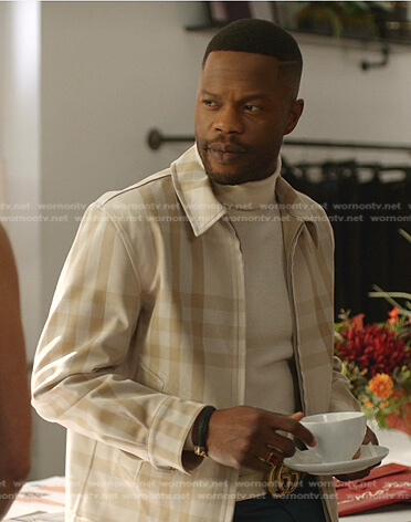 Jeff’s ivory check jacket on Dynasty