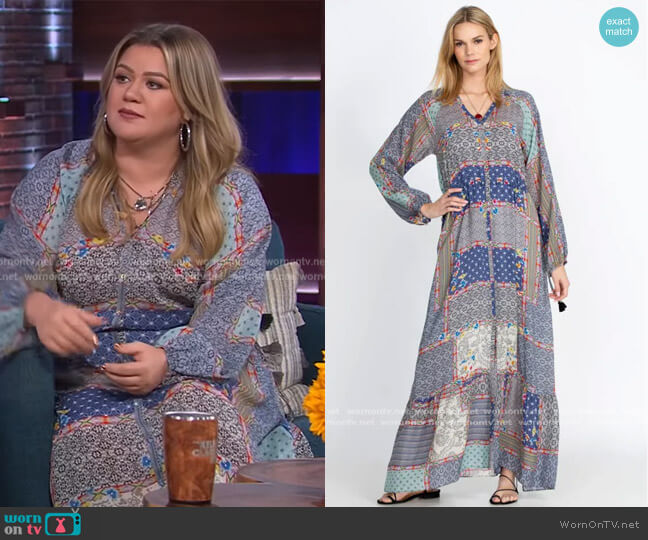 Johnny Was Kichica Aphrodite Dress worn by Kelly Clarkson on The Kelly Clarkson Show