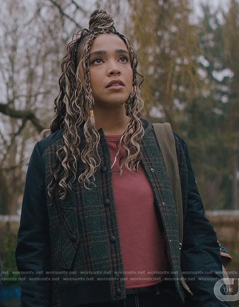 Kaela’s green plaid bomber jacket on Charmed