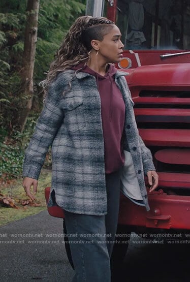 Kaela’s plaid shirt jacket on Charmed
