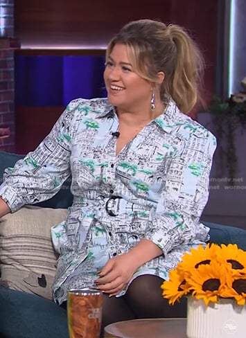 Kelly’s Paris print belted shirtdress on The Kelly Clarkson Show
