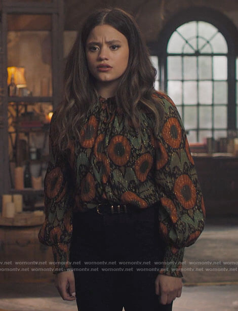 Maggie’s olive floral blouse on Charmed