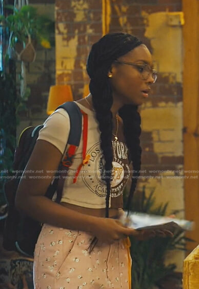 Naomi’s cropped tee and pink floral pants on Naomi