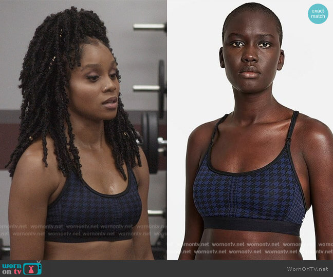 Nike Light Padded Sports Bra worn by Simone (Geffri Hightower) on All American Homecoming