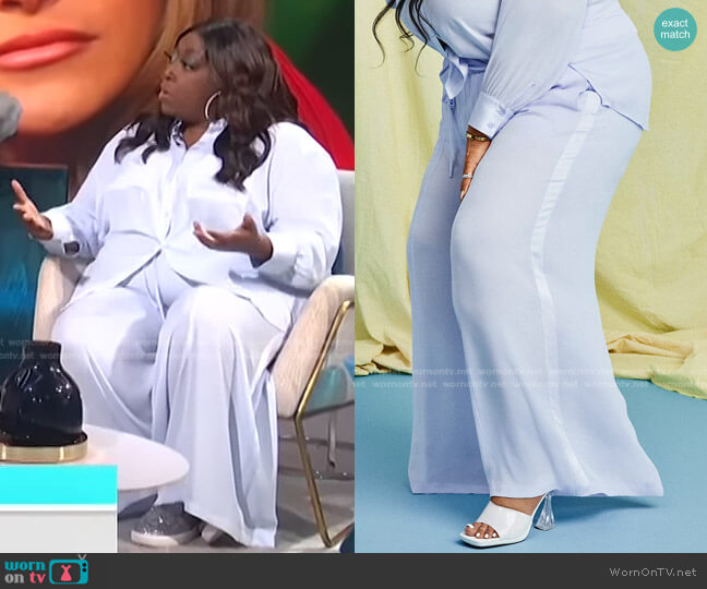 Nina Parker Trendy Plus Size Satin-Trim Wide-Leg Pants worn by Loni Love on E! News