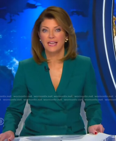 Norah’s teal double breasted blazer on CBS Evening News