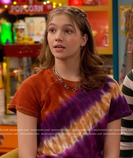 Presley’s purple tie dye tee on Side Hustle
