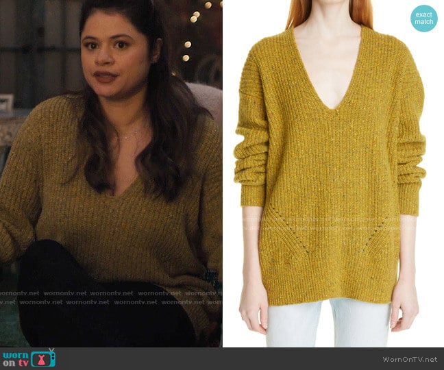 Rag & Bone Donegal Recycled Wool Blend Tunic Sweater in Shell Green worn by Mel Vera (Melonie Diaz) on Charmed