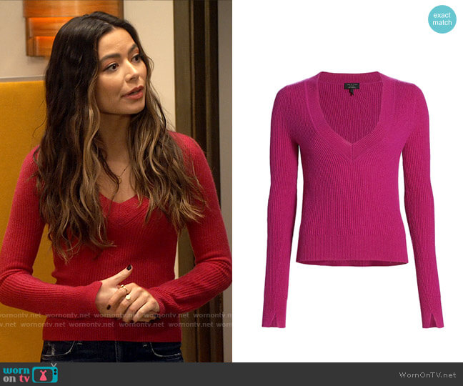 Rag & Bone Pierce Sweater in Plum worn by Carly Shay (Miranda Cosgrove) on iCarly