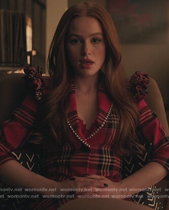 Cheryl’s red lace bra on Riverdale