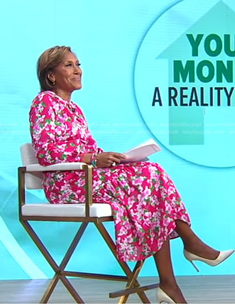Robin’s pink floral keyhole dress on Good Morning America