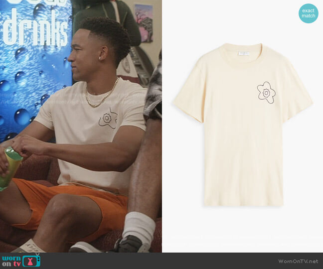 Sandro Embroidered cotton-jersey T-shirt worn by Damon (Peyton Alex Smith) on All American Homecoming