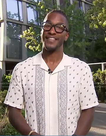 Scott’s white bandana print shirt on Access Hollywood