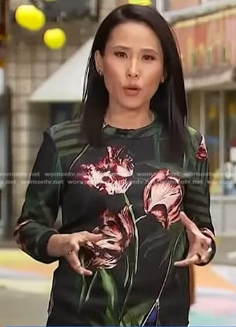 Vicky’s black floral sweatshirt on Today